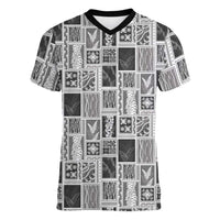 Vintage Aloha Block Quilt Women V-Neck T-Shirt Black Inspired Lei Motifs - Polynesian Pride