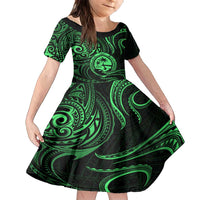 Polynesian Guam Coat of Arms Family Matching Off Shoulder Maxi Dress and Hawaiian Shirt Polynesian Tribal Tattoo Green Version LT9 Daughter's Dress Green - Polynesian Pride
