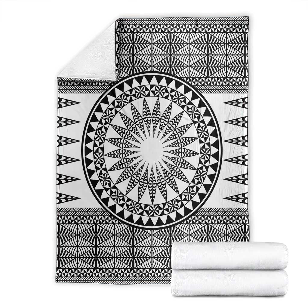 All White Tonga Malo e lelei Blanket Vintage Ngatu Tribal Pattern - Polynesian Pride