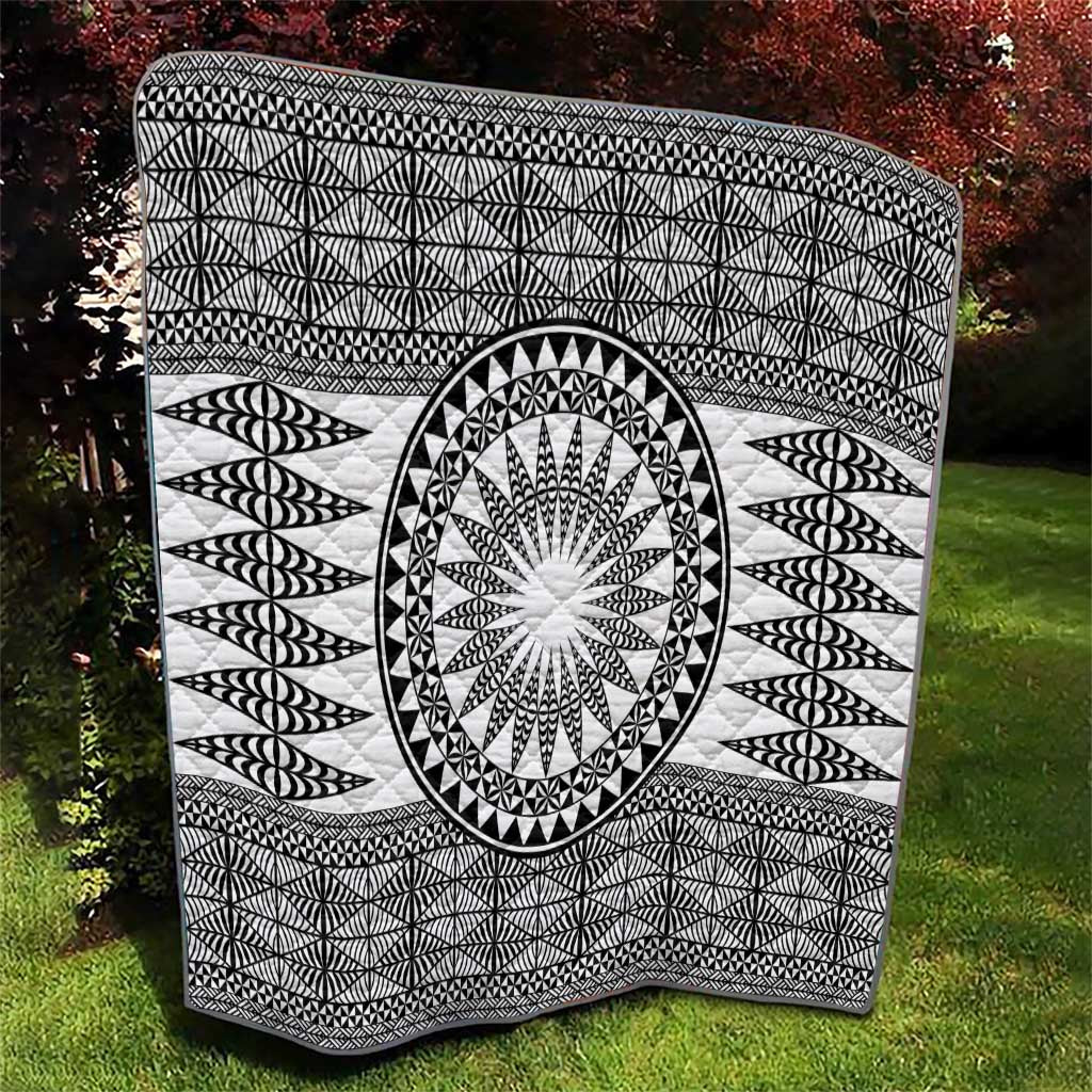 All White Tonga Malo e lelei Quilt Vintage Ngatu Tribal Pattern - Polynesian Pride