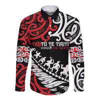 Honour The Treaty New Zealand Personalised Long Sleeve Button Shirt Toitu Te Tiriti Half Fern with Haka dance LT9 Unisex Black - Polynesian Pride