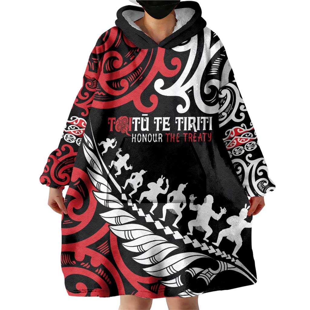 Honour The Treaty New Zealand Personalised Wearable Blanket Hoodie Toitu Te Tiriti Half Fern with Haka dance LT9 - Polynesian Pride