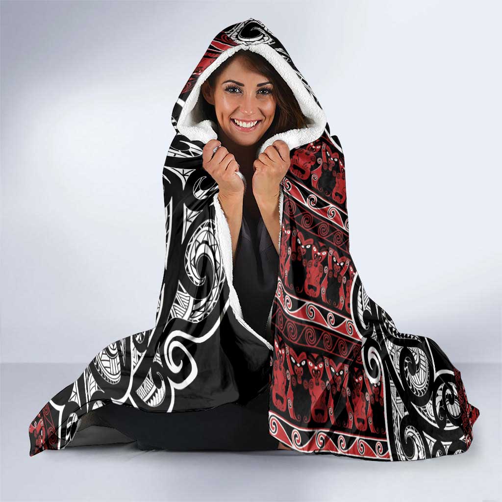 Honour The Treaty New Zealand Personalised Hooded Blanket Toitu Te Tiriti Indigenous Maori Face LT9 - Polynesian Pride