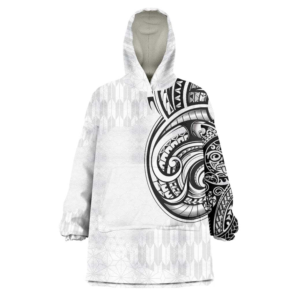 Hawaii and Japanese Culture Personalised Wearable Blanket Hoodie With Polynesian Tribal Tattoo Style LT9 One Size White - Polynesian Pride