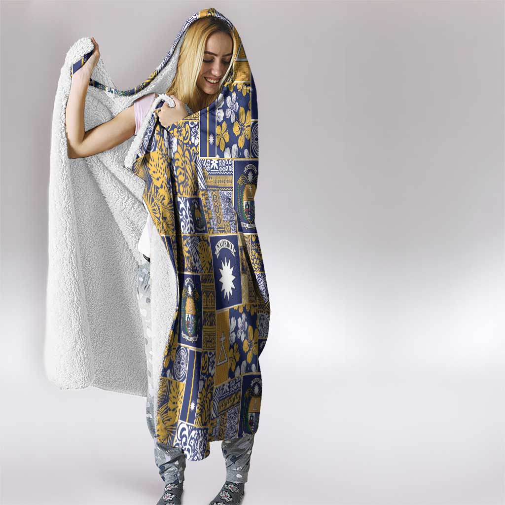 Ekamawir omo Nauru Hooded Blanket Pacific Patchwork Xmas Vibes - Polynesian Pride