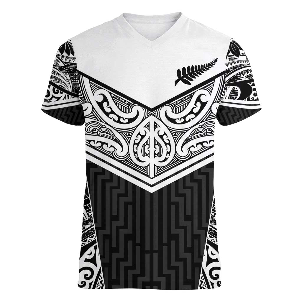 New Zealand Black Fern Custom Women V-Neck T-Shirt Maori Tukutuku Black-white Motif LT9 Female White - Polynesian Pride