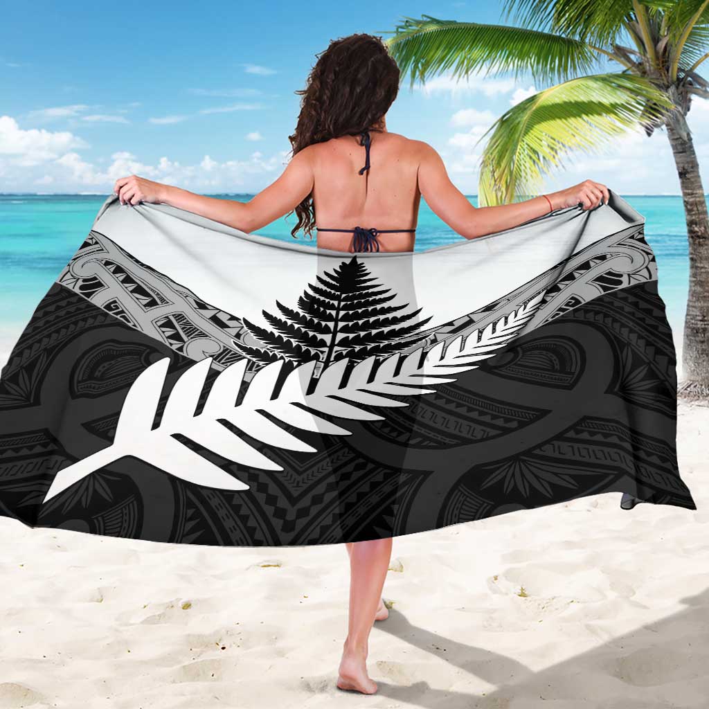 New Zealand Silver Fern Sarong Maori Koru Mixed Taniko Pattern