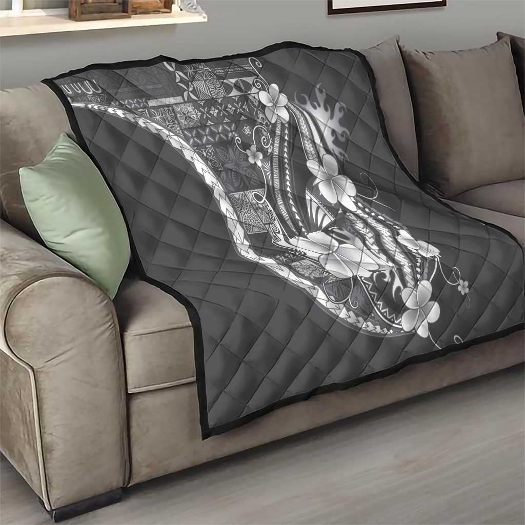 Samoa Siapo Tribal Pattern Quilt Light Gray Polynesian Plumeria Tapa Motif