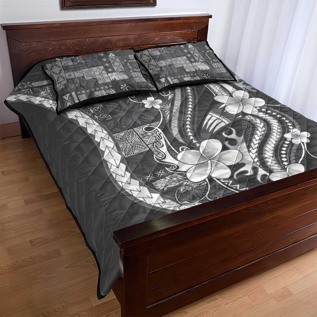 Samoa Siapo Tribal Pattern Quilt Bed Set Light Gray Polynesian Plumeria Tapa Motif
