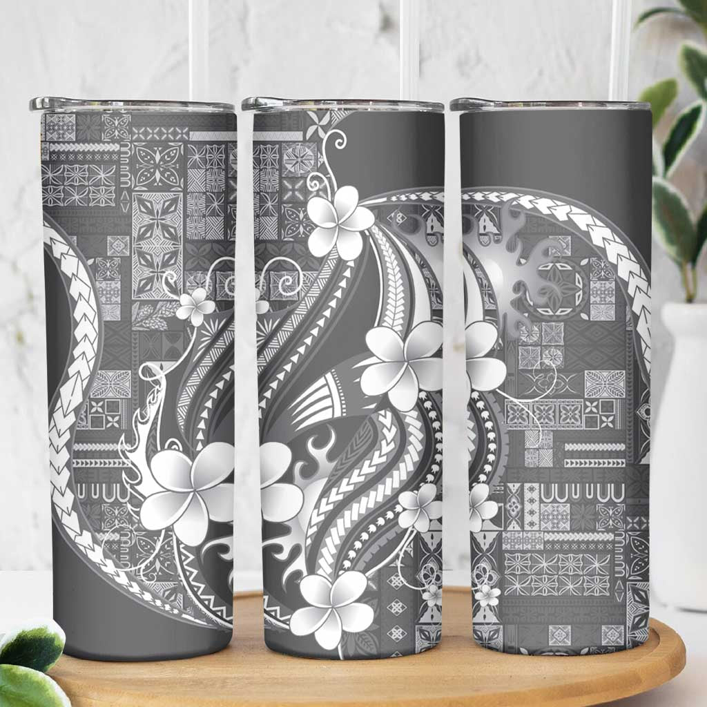 Samoa Siapo Tribal Pattern Skinny Tumbler Light Gray Polynesian Plumeria Tapa Motif
