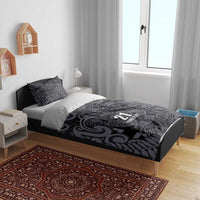 Custom New Zealand Taiaha Maori Bedding Set Minimalist Silver Fern All Black - Polynesian Pride