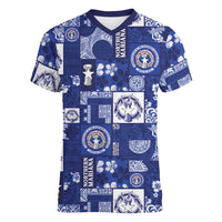 Northern Mariana Islands Magof Nochebuena Women V-Neck T-Shirt Pacific Patchwork Xmas Vibes - Polynesian Pride