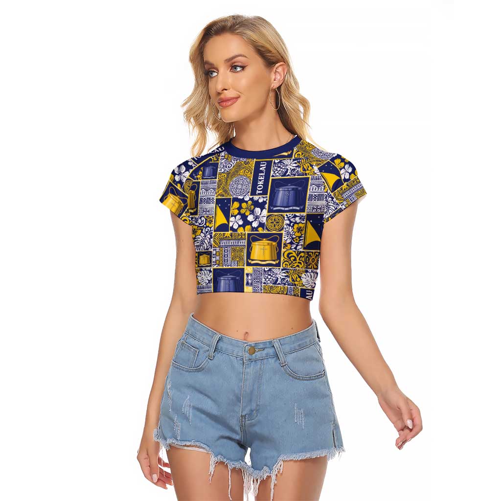 Tokelau Manuia te Kilihimahi Raglan Cropped T Shirt Pacific Patchwork Xmas Vibes - Polynesian Pride
