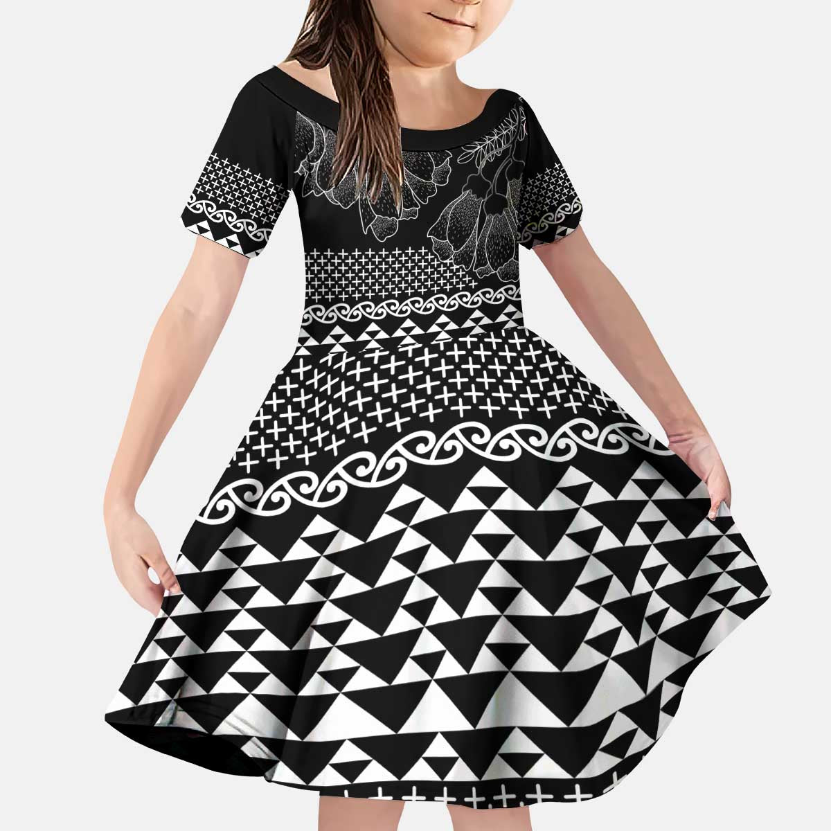 Black Taniko Kowhaiwhai Tukutuku Motif Kid Short Sleeve Dress