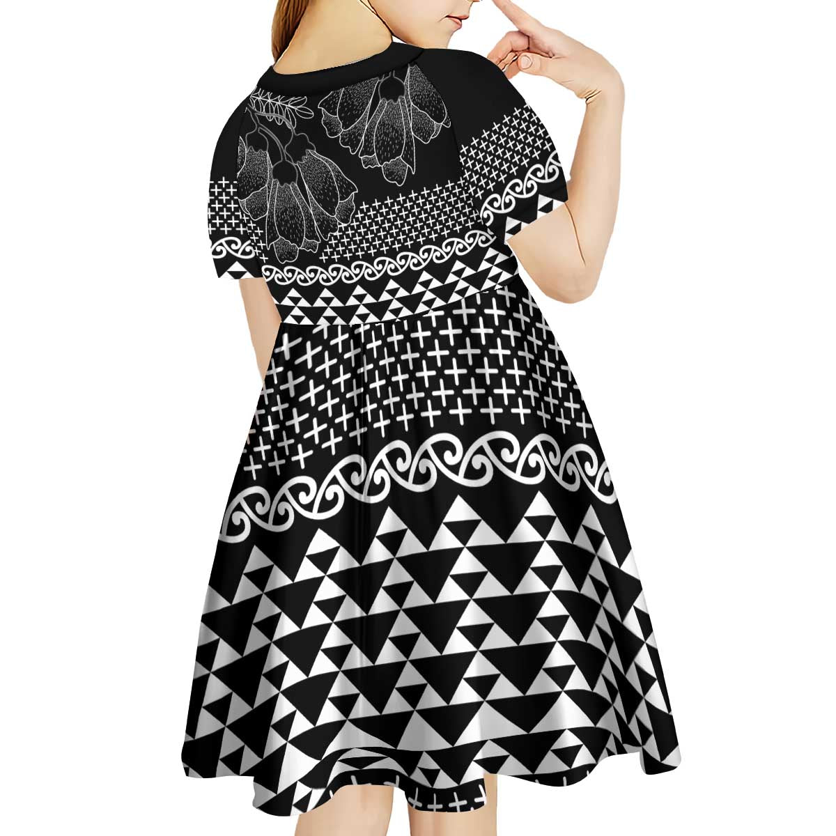 Black Taniko Kowhaiwhai Tukutuku Motif Kid Short Sleeve Dress