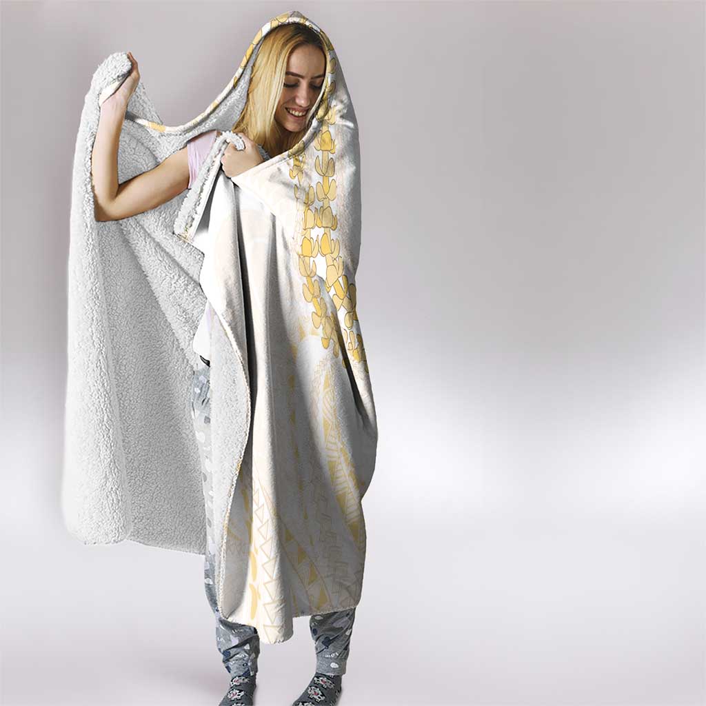 Aloha Lei Onaona Hooded Blanket Beige Hawaiian Tribal Pattern