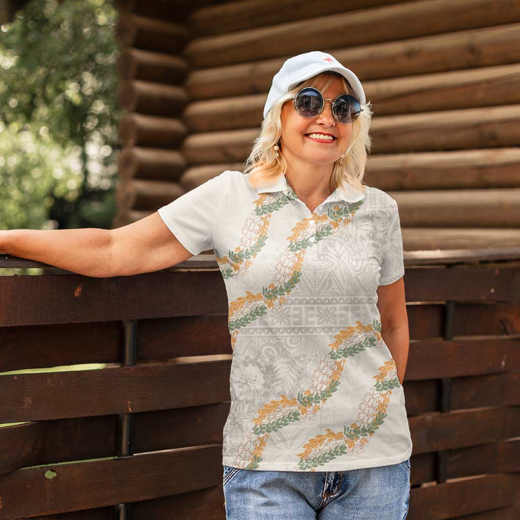 Aloha Pakalana and Puakenikeni Lei Women Polo Shirt Beige Hawaiian Pattern