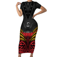 Custom Papua New Guinea Cricket Family Matching Short Sleeve Bodycon Dress and Hawaiian Shirt PNG Emblem Mix Polyneisan Pattern LT9 Mom's Dress Black - Polynesian Pride
