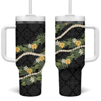 Puakenikeni Anthurium Pikake Lei Tumbler With Handle Hawaiian Quilt Pattern