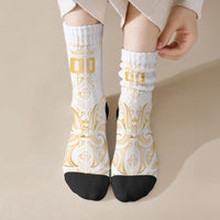Maori Rugby Custom Ngaru Mangopare Crew Socks Koura Niho Taniwha Motif LT9 Crew Socks Gold - Polynesian Pride