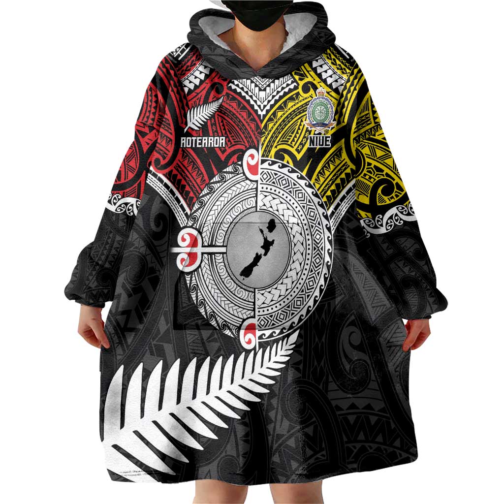 Aotearoa and Niue Mo Te Tiriti Wearable Blanket Hoodie New Zealand Honour The Treaty Ake!Ake!Ake! LT9 - Polynesian Pride