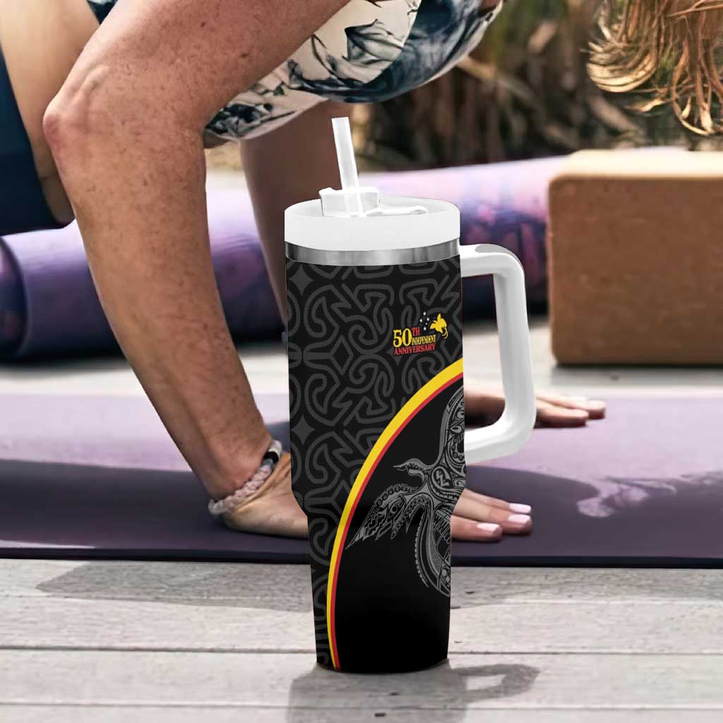 Papua New Guinea 50th Independence Day Tumbler With Handle Simple Oro Tapa Pattern - Polynesian Pride
