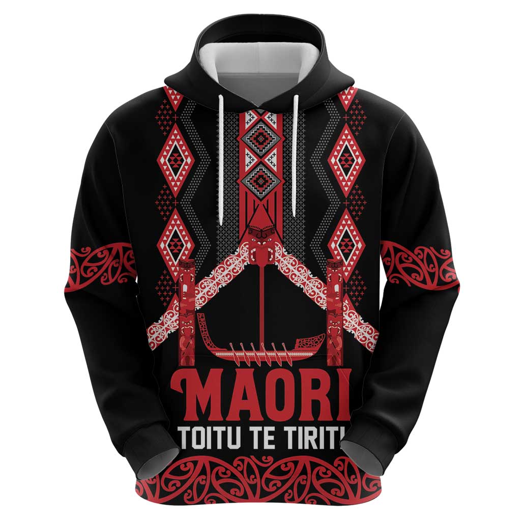 Toitu Te Tiriti Waitangi Hoodie Black Wharenui House LT9 - Polynesian Pride