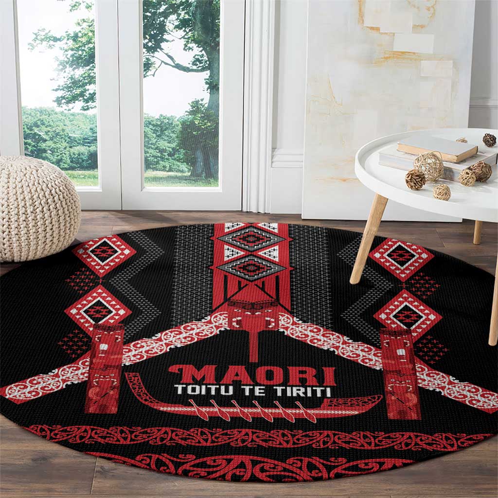Toitu Te Tiriti Waitangi Round Carpet Black Wharenui House - Polynesian Pride