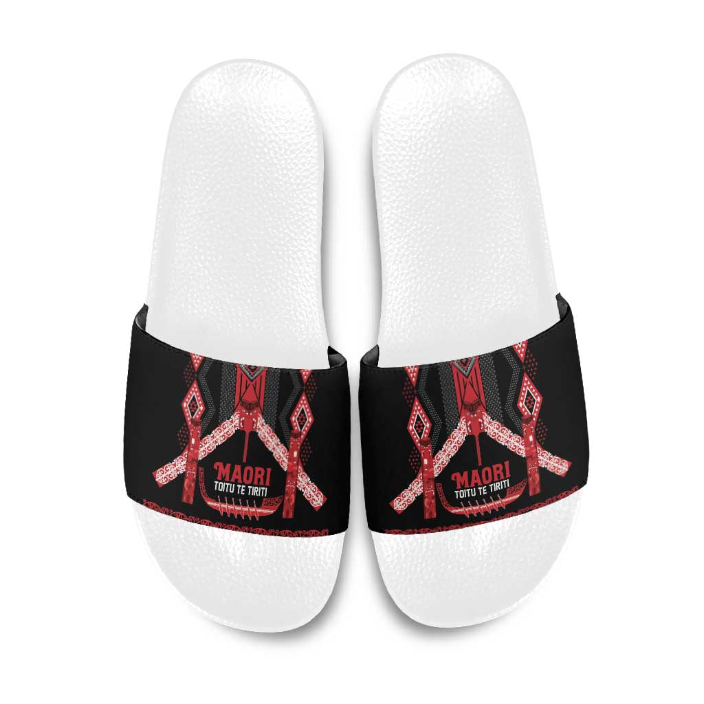 Toitu Te Tiriti Waitangi Slide Sandals Black Wharenui House - Polynesian Pride
