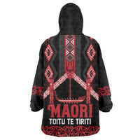 Toitu Te Tiriti Waitangi Wearable Blanket Hoodie Black Wharenui House - Polynesian Pride