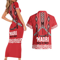 Toitu Te Tiriti Waitangi Couples Matching Short Sleeve Bodycon Dress and Hawaiian Shirt Red Wharenui House LT9 - Polynesian Pride