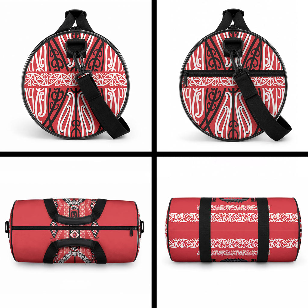 Toitu Te Tiriti Waitangi Duffle Bag Red Wharenui House LT9 - Polynesian Pride
