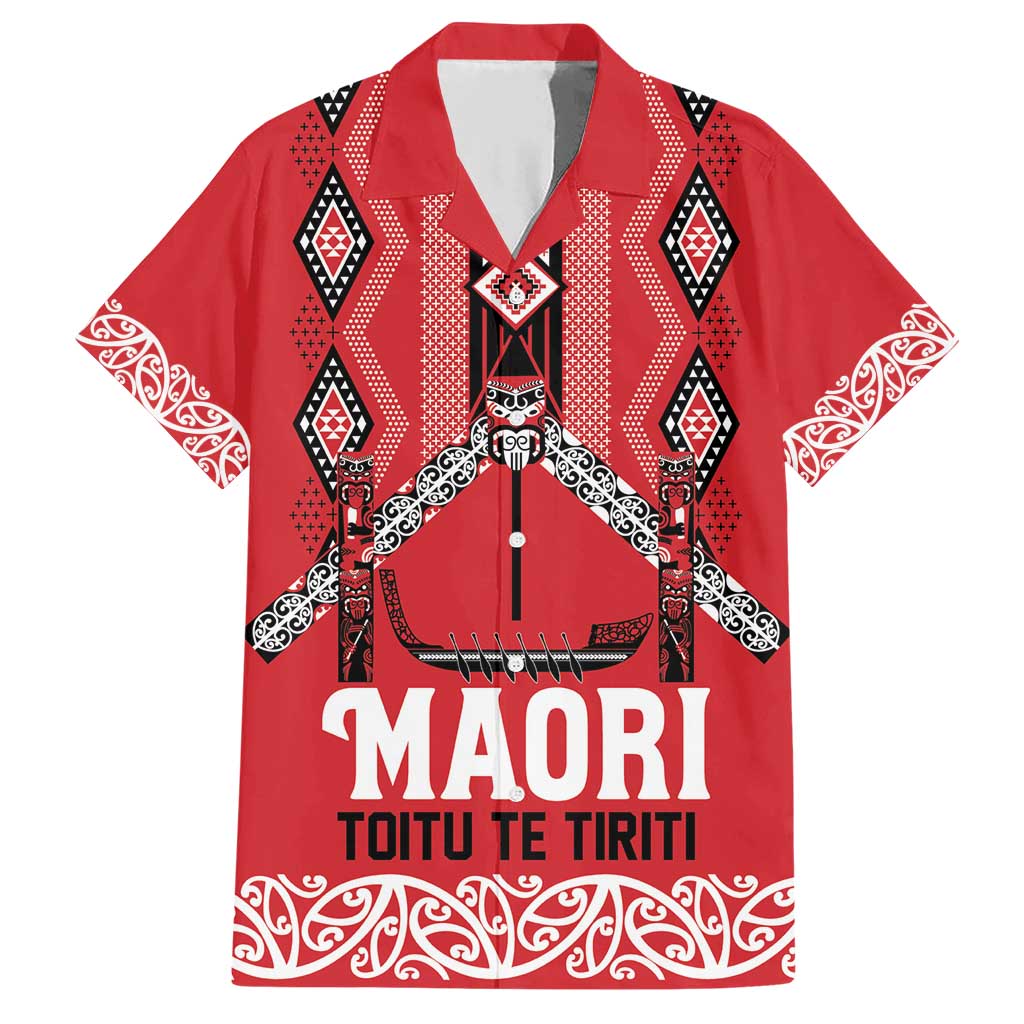 Toitu Te Tiriti Waitangi Family Matching Short Sleeve Bodycon Dress and Hawaiian Shirt Red Wharenui House LT9 Dad's Shirt - Short Sleeve Red - Polynesian Pride