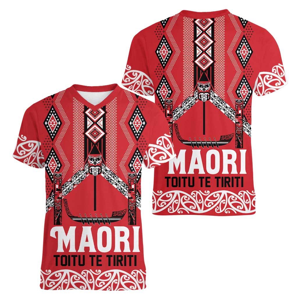 Toitu Te Tiriti Waitangi Women V-Neck T-Shirt Red Wharenui House - Polynesian Pride