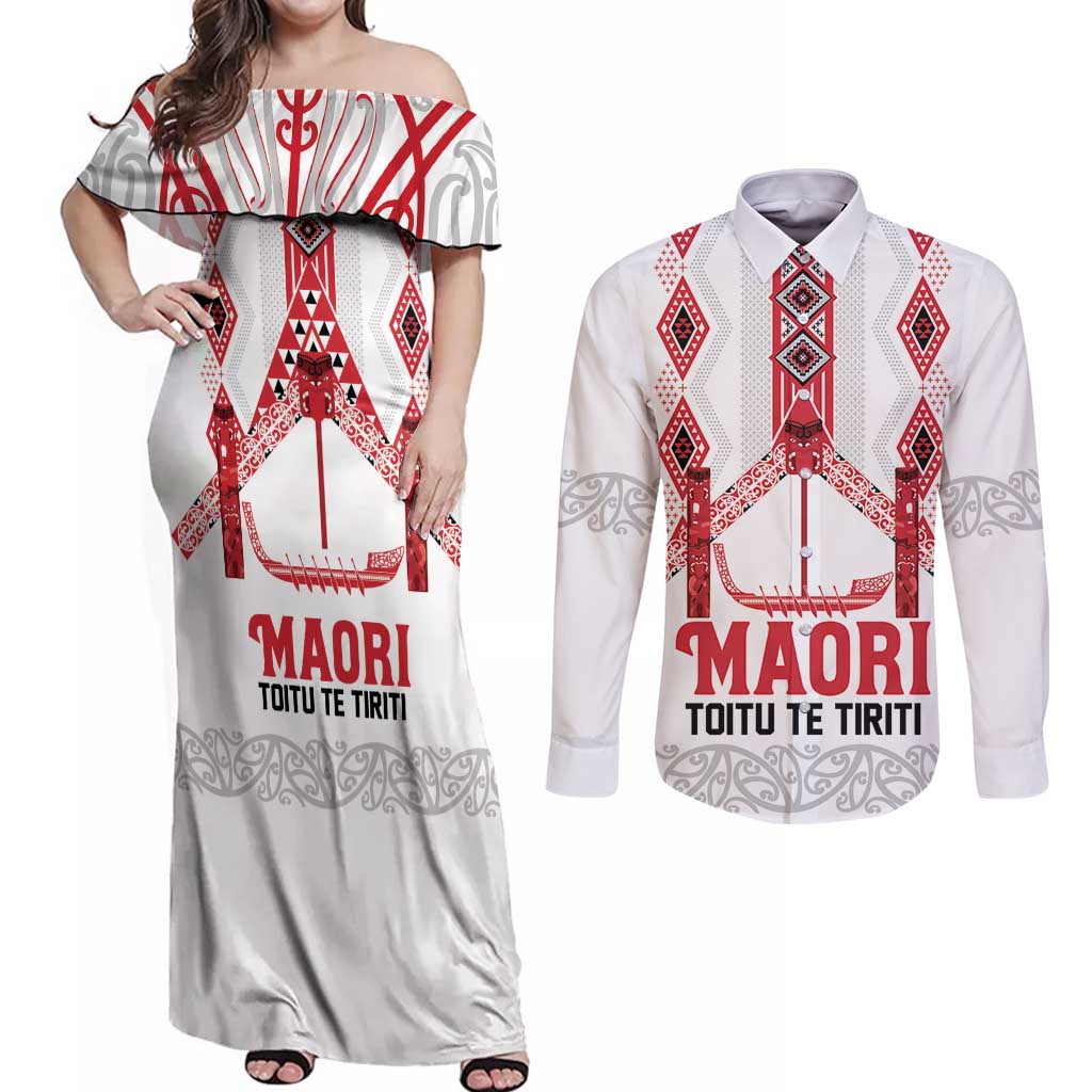 Toitu Te Tiriti Waitangi Couples Matching Off Shoulder Maxi Dress and Long Sleeve Button Shirt White Wharenui House - Polynesian Pride
