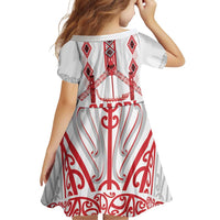Toitu Te Tiriti Waitangi Family Matching Off Shoulder Short Dress and Hawaiian Shirt White Wharenui House LT9 - Polynesian Pride