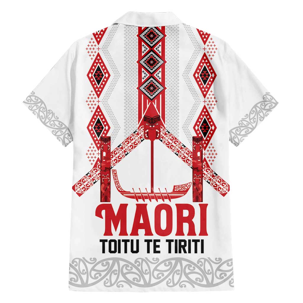 Toitu Te Tiriti Waitangi Family Matching Off Shoulder Short Dress and Hawaiian Shirt White Wharenui House LT9 - Polynesian Pride