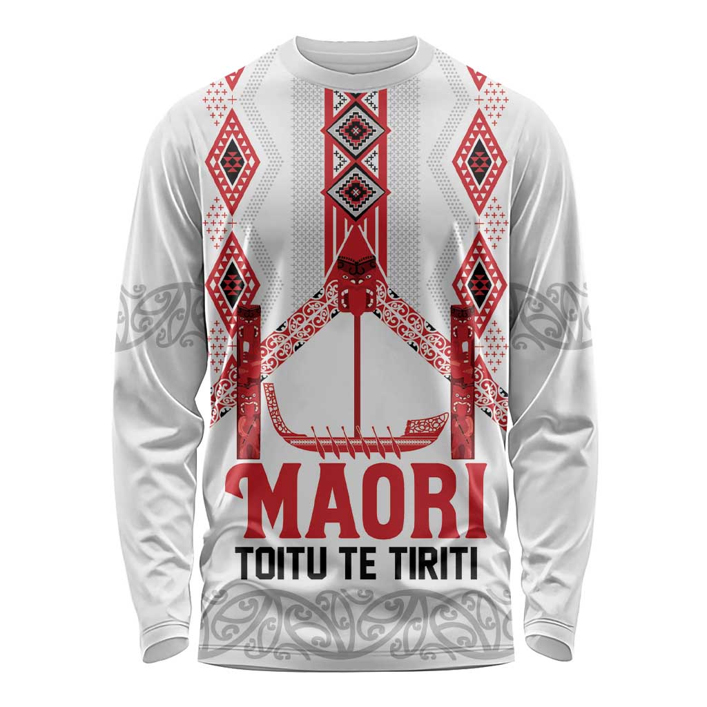 Toitu Te Tiriti Waitangi Long Sleeve Shirt White Wharenui House - Polynesian Pride