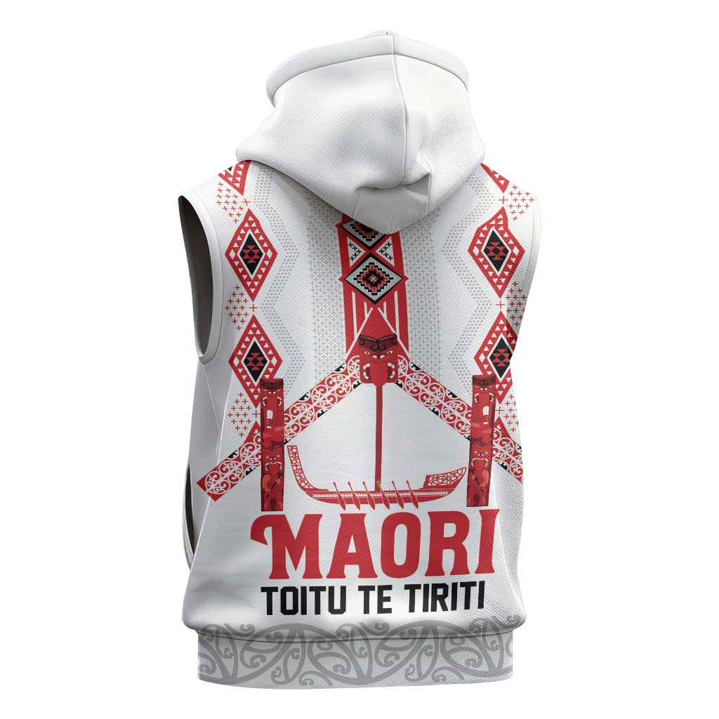 Toitu Te Tiriti Waitangi Sleeveless Hoodie White Wharenui House - Polynesian Pride