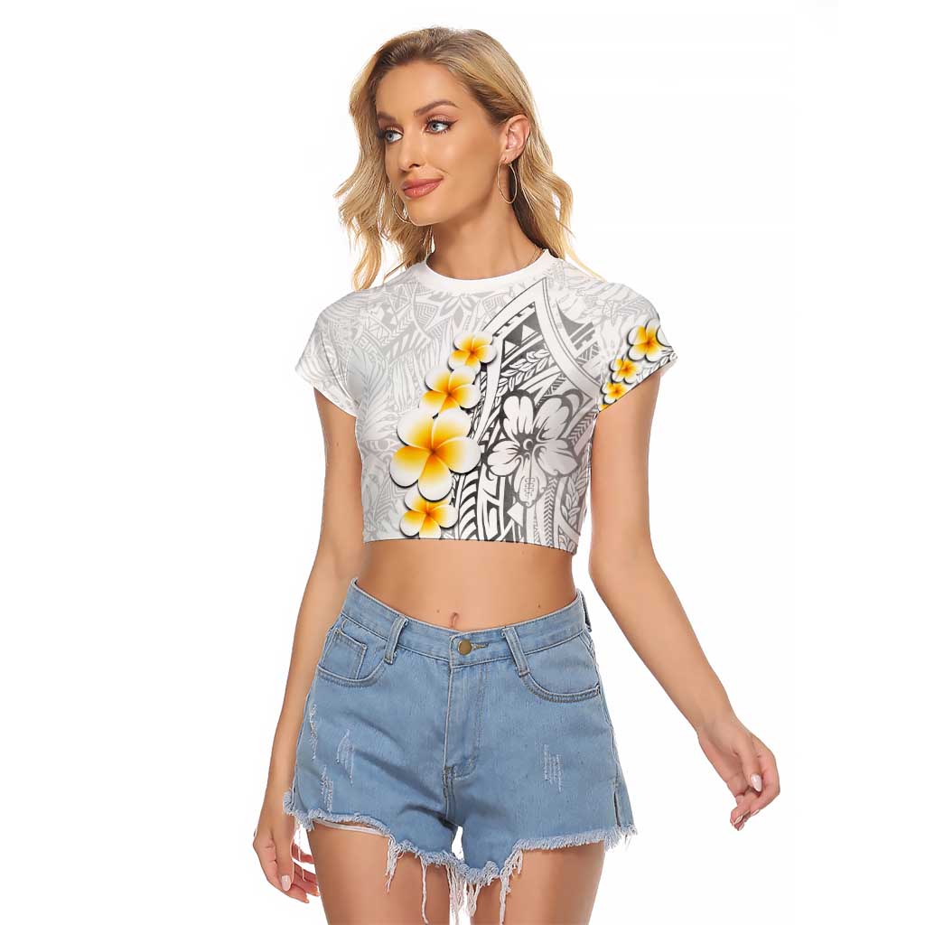 White Tropical Plumeria With Galaxy Polynesian Art Raglan Cropped T Shirt