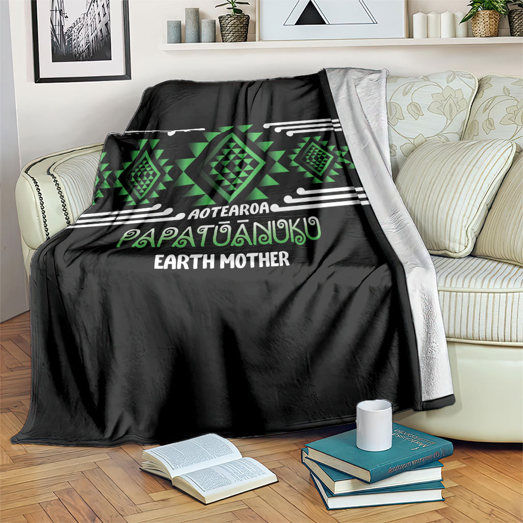 Aotearoa Atua Papatuanuku Blanket Maori Earth Mother Taniko Motifs