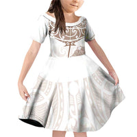 New Zealand Manta Ray Tattoo Family Matching Off Shoulder Short Dress and Hawaiian Shirt Aotearoa Maori Haehae Beige LT14 Daughter's Dress White - Polynesian Pride