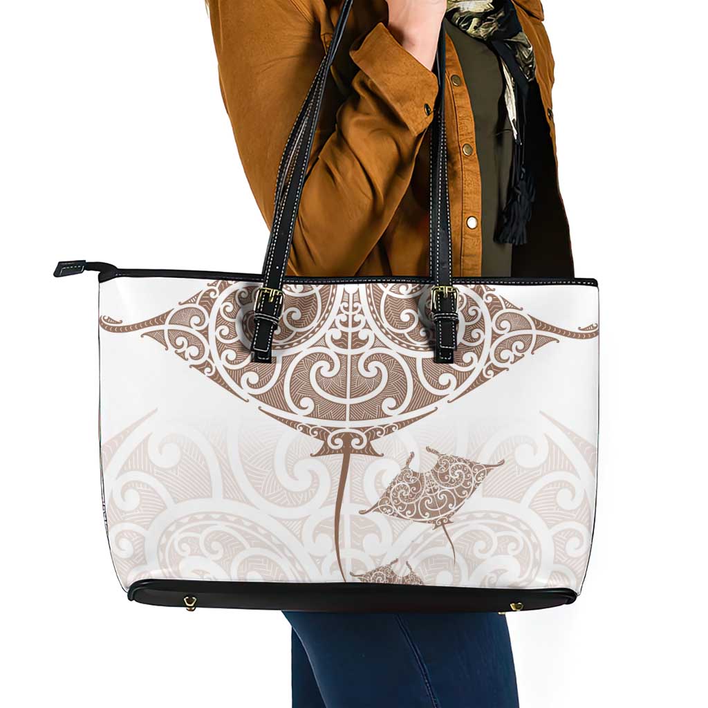 New Zealand Manta Ray Tattoo Leather Tote Bag Aotearoa Maori Haehae Beige - Polynesian Pride