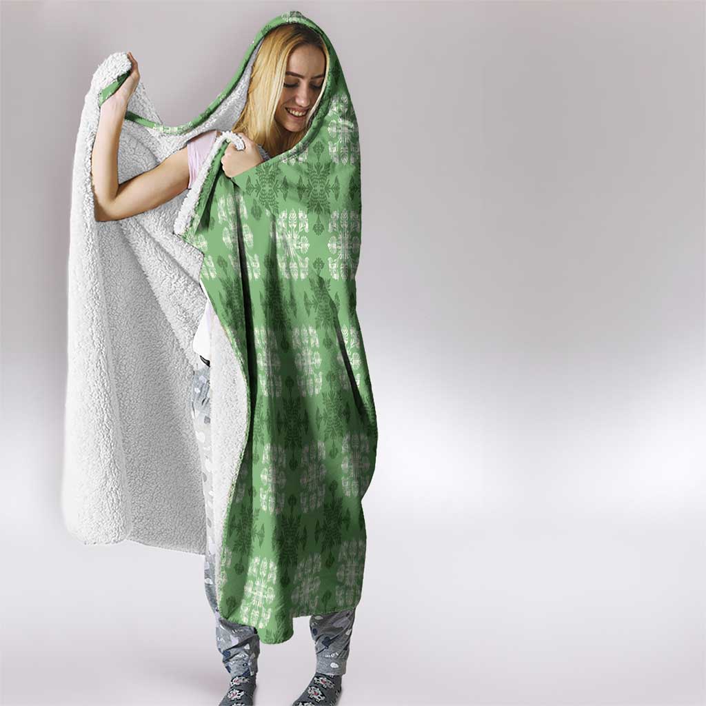 Green Hawaiian Quilt Hooded Blanket Hawaii Pineapple Monstera Palaka Motifs - Polynesian Pride