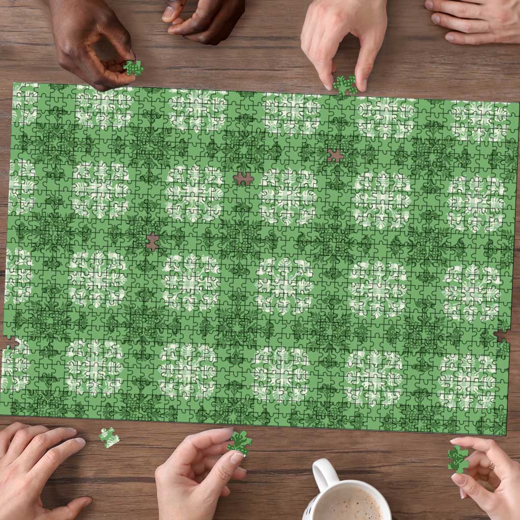Green Hawaiian Quilt Puzzle Hawaii Pineapple Monstera Palaka Motifs - Polynesian Pride