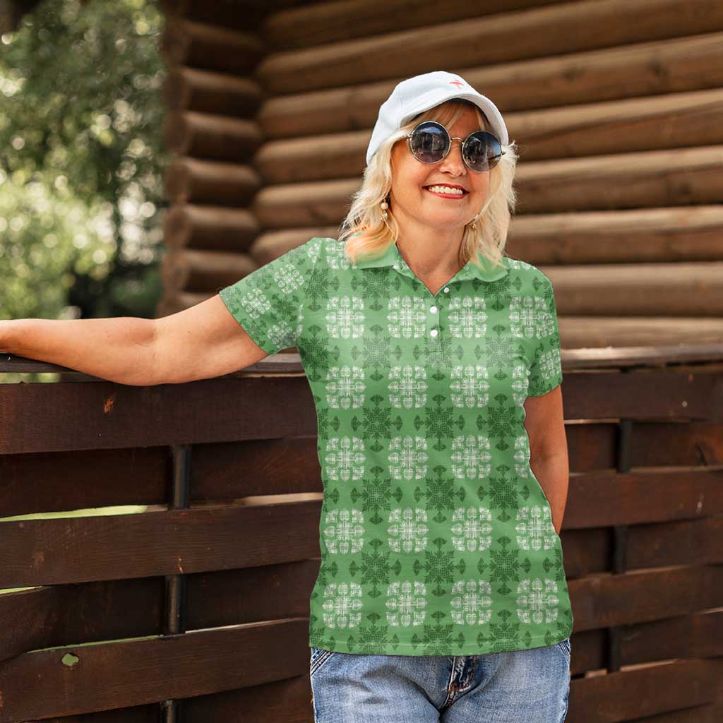 Green Hawaiian Quilt Women Polo Shirt Hawaii Pineapple Monstera Palaka Motifs - Polynesian Pride