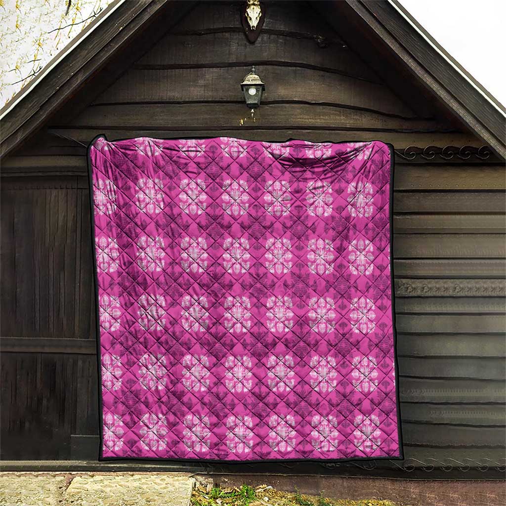 Pink Hawaiian Quilt Quilt Hawaii Pineapple Monstera Palaka Motifs - Polynesian Pride