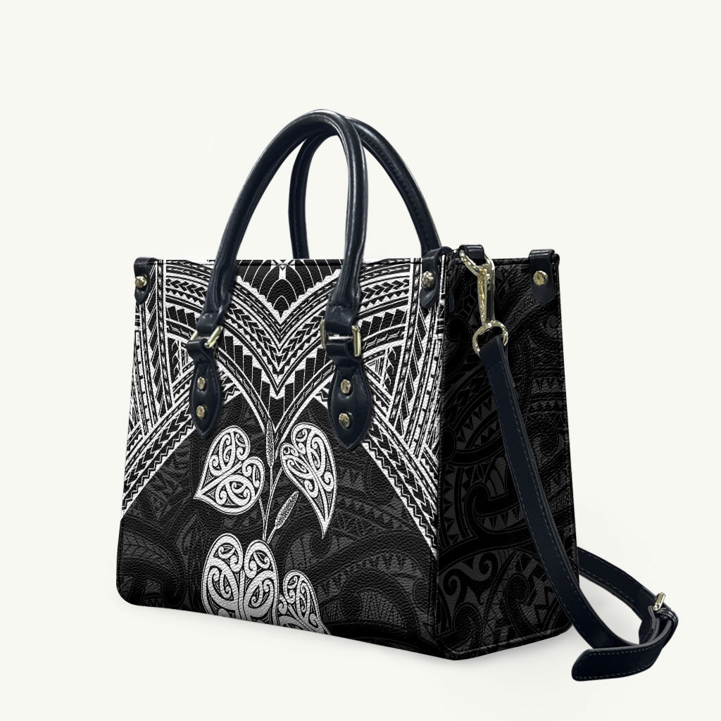 Black New Zealand Kawakawa Maori Ngaru Leather Bag