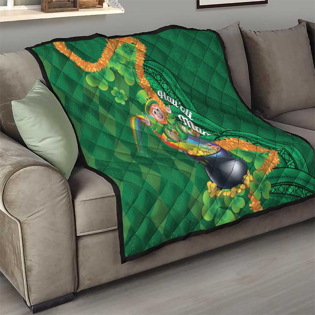 St Patrick's Day Hawaii Quilt Hauoli Maoli Funny Shaka Leprechaun