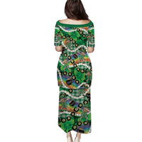 St Patrick's Day Palaka Hawaii Puletasi Kukui Nut Pikake Lei Shamrock Dabbing Leprechaun